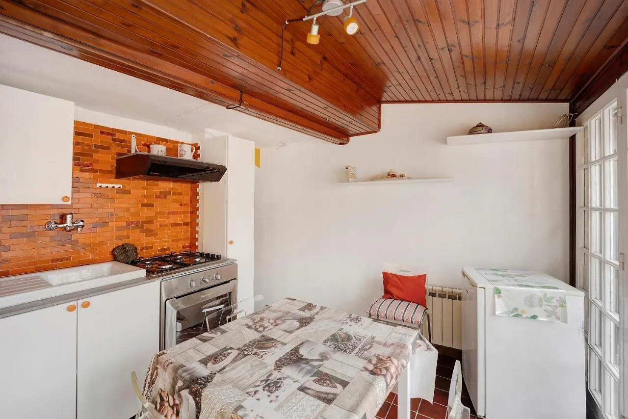 Il Nido Del Geco Apartment Sanremo 0*,  Italy